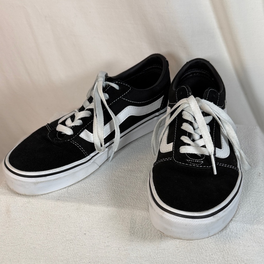 Vans Classic Black and White Lace-Up Shoes